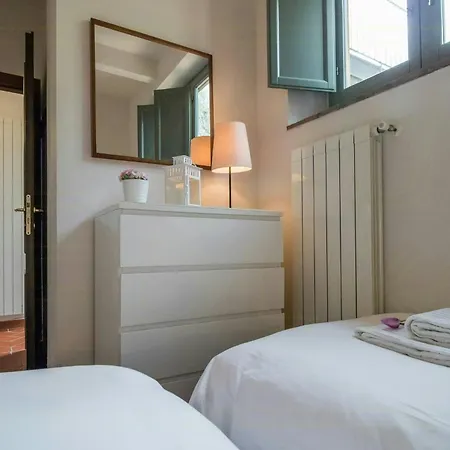 Spacious With Pool Near Lucca * Matraia