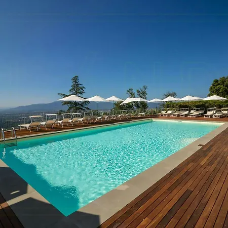 公寓 Spacious With Pool Near Lucca Matraia