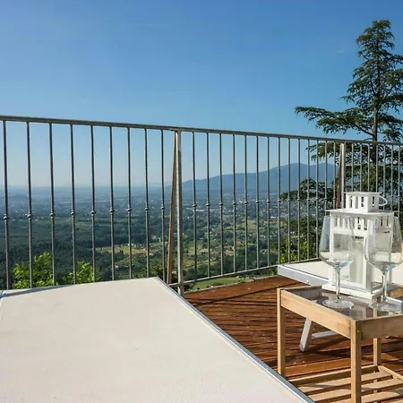 Spacious With Pool Near Lucca 公寓 *